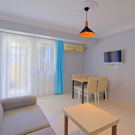 Gold Lion Apartahotel