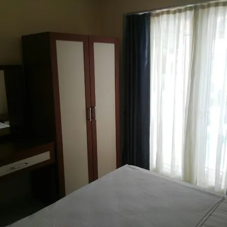 Gold Lion Apart Otel