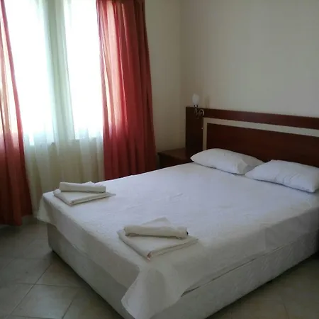 Gold Lion Apart Otel 4*