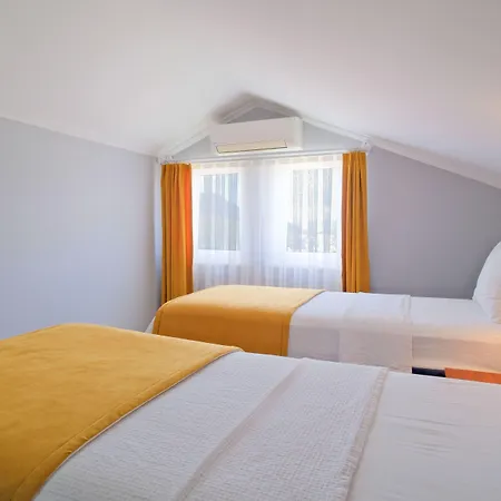 Gold Lion Apart Otel
