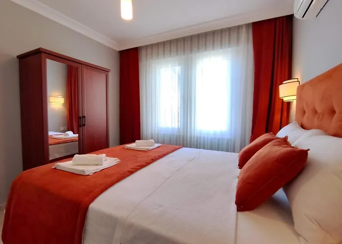 Gold Lion Aparthotel