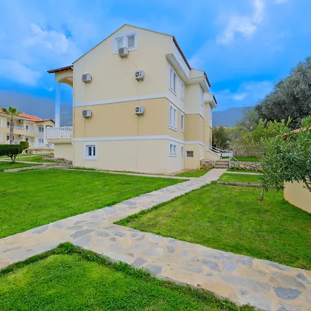 Gold Lion Hotel apartamentowy 4*