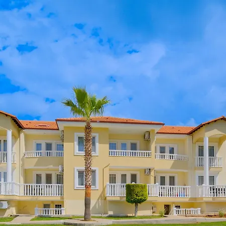 Gold Lion 厄吕代尼兹