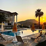 Gold Lion Hotel apartamentowy