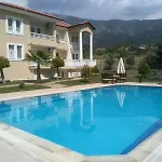 Hotel apartamentowy Gold Lion