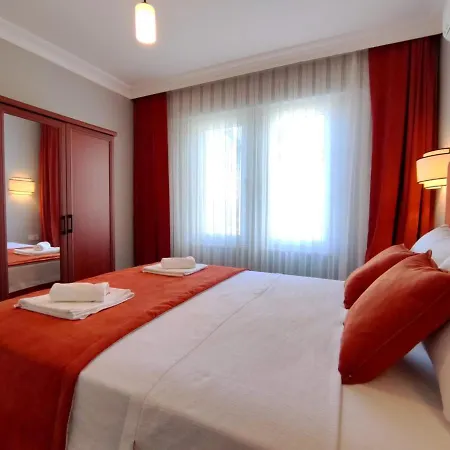 Gold Lion Apartahotel