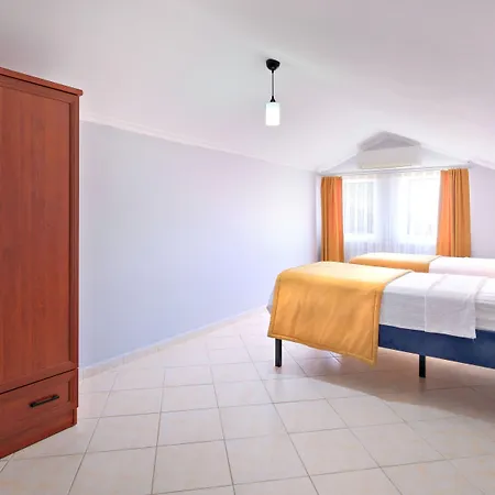 Gold Lion Hotel de apartamente 4*